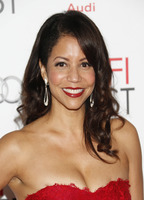 Gloria Reuben nuda