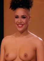 Aina Roxx nuda