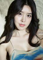 Lee Eun-mi nuda