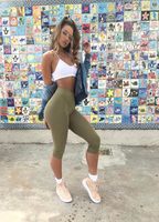 Sommer Ray nuda
