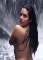 Valeria Mosquera nuda