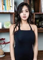 Yeo Min-jeong nuda