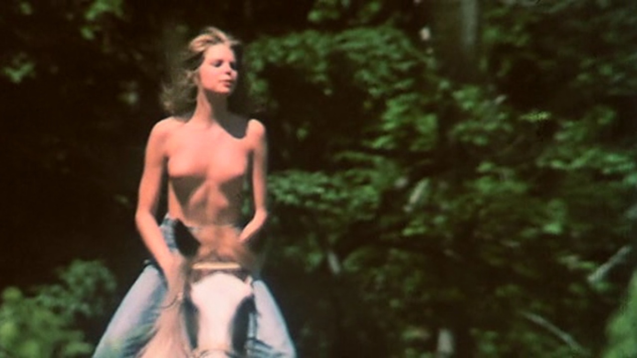 Kristine Debell Nude Pics Pagina 1