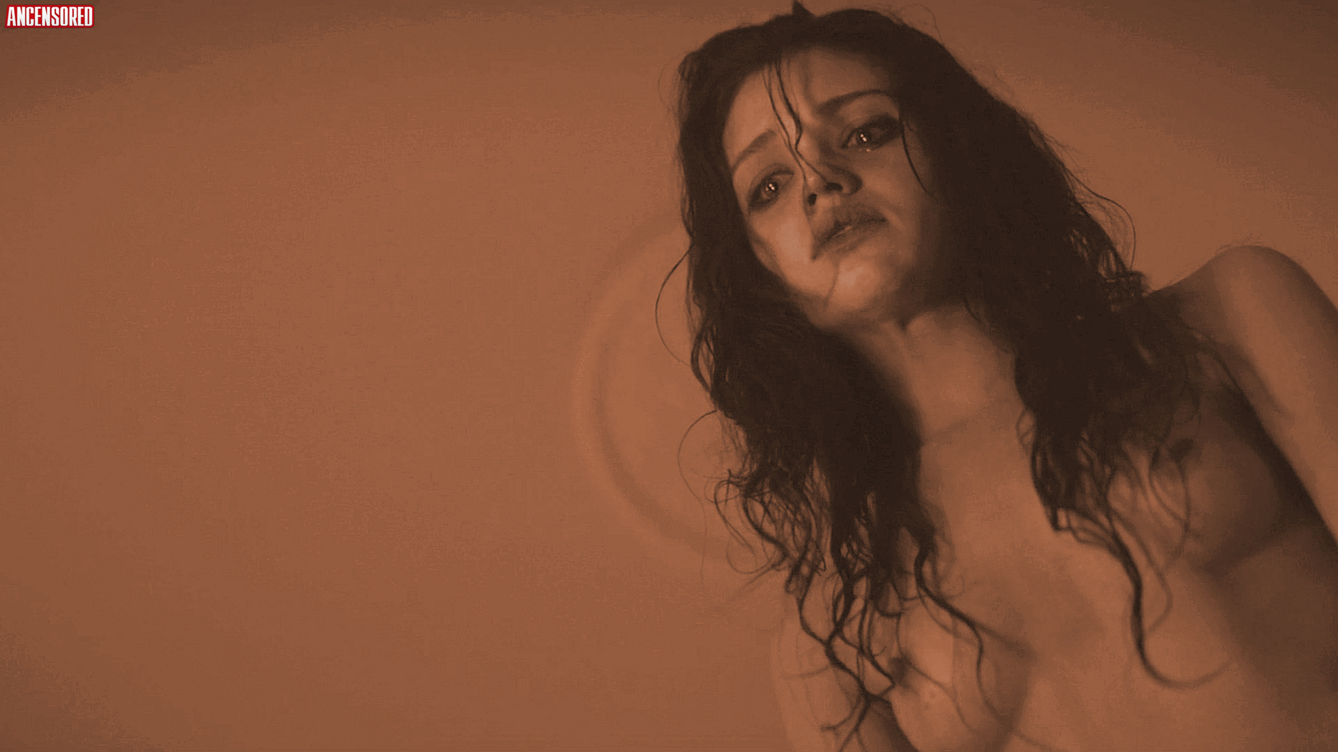 India Eisley nude pics.