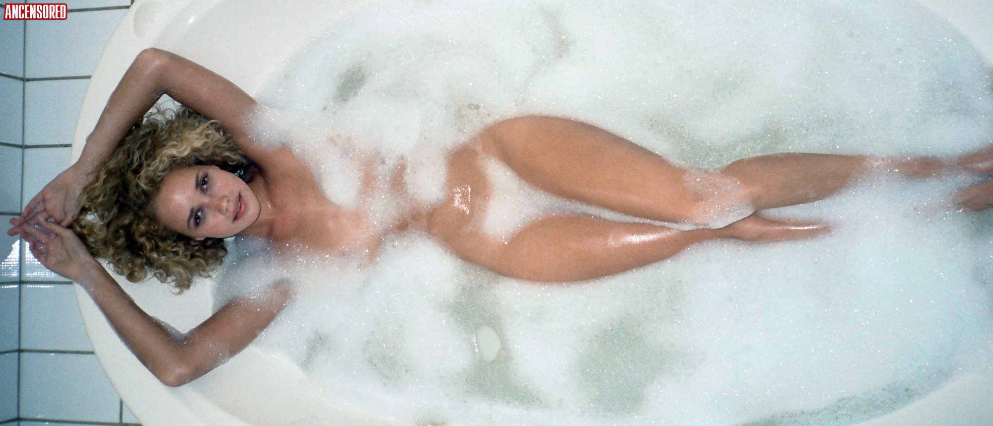 Allie Silva nude pics.