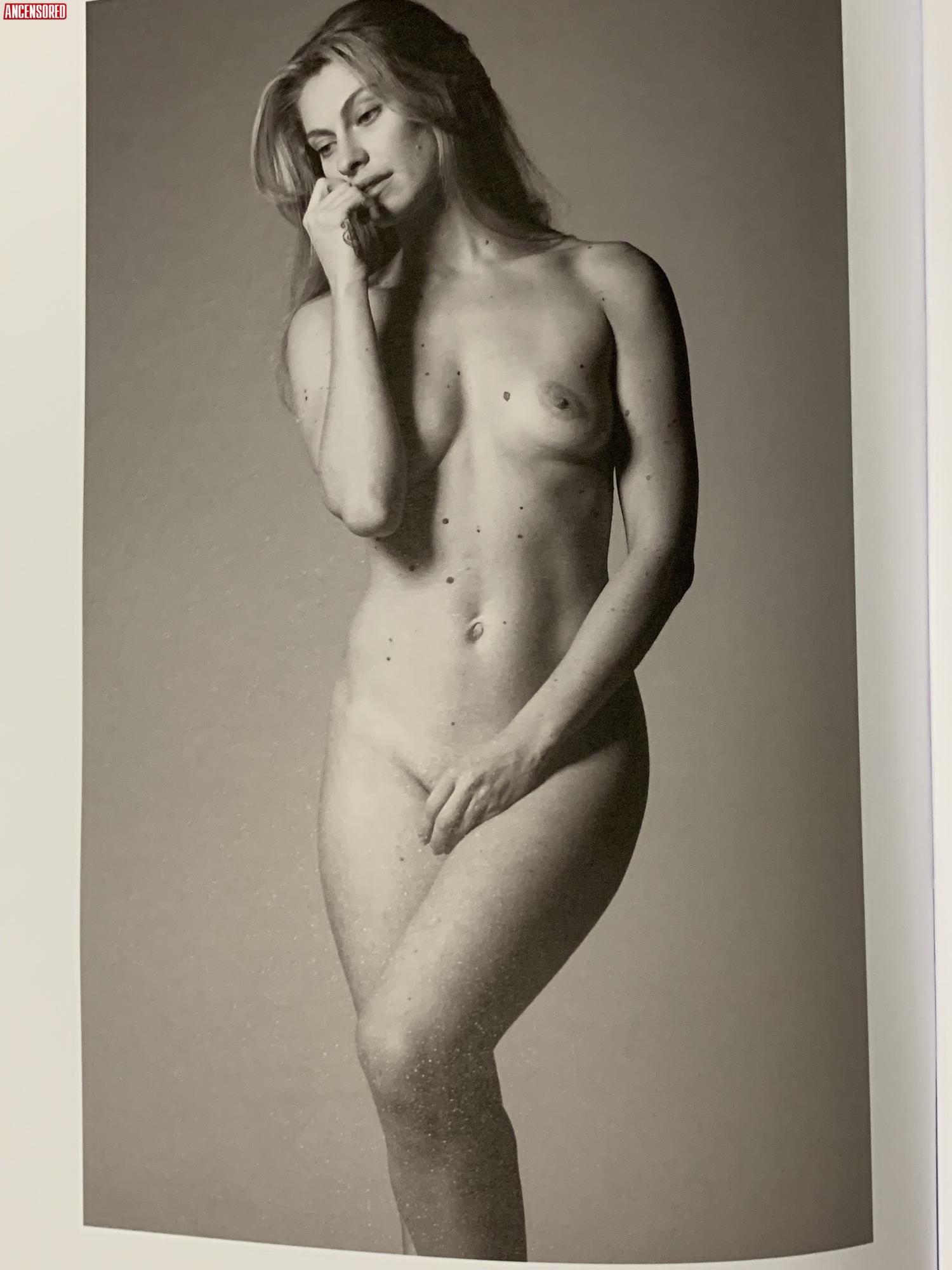 Barbara Rhodes Nude.