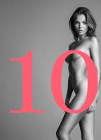 100 Great Danes scene nuda