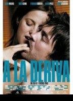 A la deriva (2009) Scene Nuda