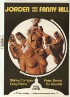 Around the World with Fanny Hill 1974 film scene di nudo