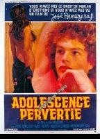 Adolescence pervertie scene nuda