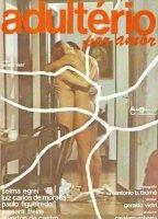 Adultério por Amor 1979 film scene di nudo