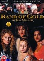 Band of Gold 1995 film scene di nudo