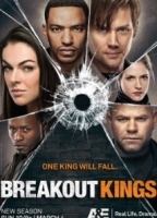 Breakout Kings (2011-2012) Scene Nuda