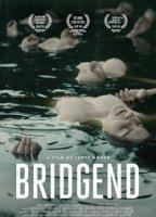 Bridgend (2015) Scene Nuda