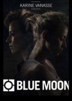 Blue Moon 2016 film scene di nudo