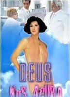 Deus Nos Acuda 1992 film scene di nudo