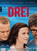 Drei (2010) Scene Nuda