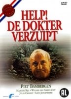 Help de dokter verzuipt (1974) Scene Nuda