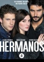 Hermanos (2014-oggi) Scene Nuda