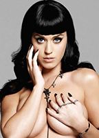 Katy Perry nuda