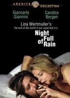 La fine del mondo nel nostro solito letto in una notte piena di pioggia (1978) Scene Nuda