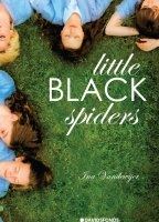 Little Black Spiders 2012 film scene di nudo