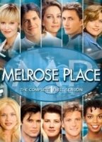 Melrose Place 1992 film scene di nudo
