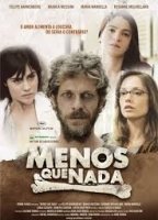 Menos que Nada 2012 film scene di nudo