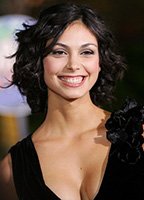 Morena Baccarin nuda