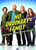No Ordinary Family scene nuda