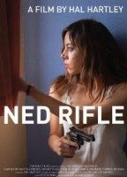 Ned Rifle 2014 film scene di nudo
