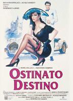 Ostinato destino (1992) Scene Nuda