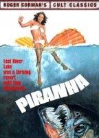 Piranha scene nuda