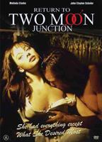 Return to Two Moon Junction 1995 film scene di nudo