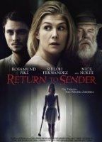 Return to Sender (2015) Scene Nuda