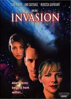Robin Cook's Invasion (1997) Scene Nuda