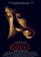 Silent House (2011) Scene Nuda