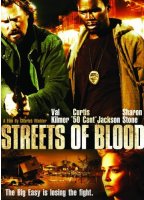 Streets of Blood 2009 film scene di nudo