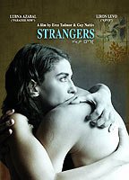 Strangers (2007) 2007 film scene di nudo
