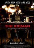 The Iceman 2012 film scene di nudo