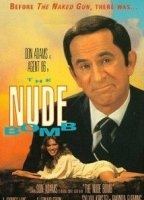 The Nude Bomb 1980 film scene di nudo