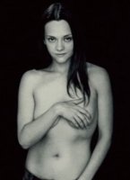 Tania Emery nuda