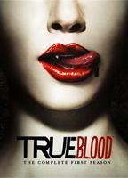 True Blood 2008 film scene di nudo