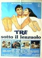 Tre sotto il lenzuolo (1979) Scene Nuda