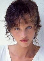 Yolande Gilot nuda