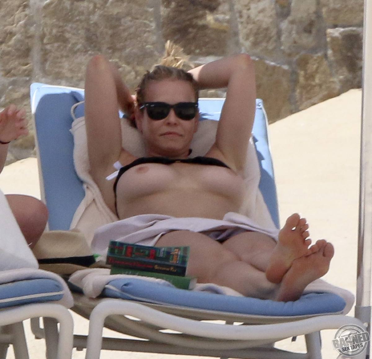 Chelsea Handler Nuda ~30 Anni In Beach Babes