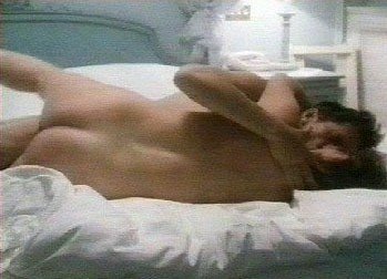 Holly Aird nude pics.