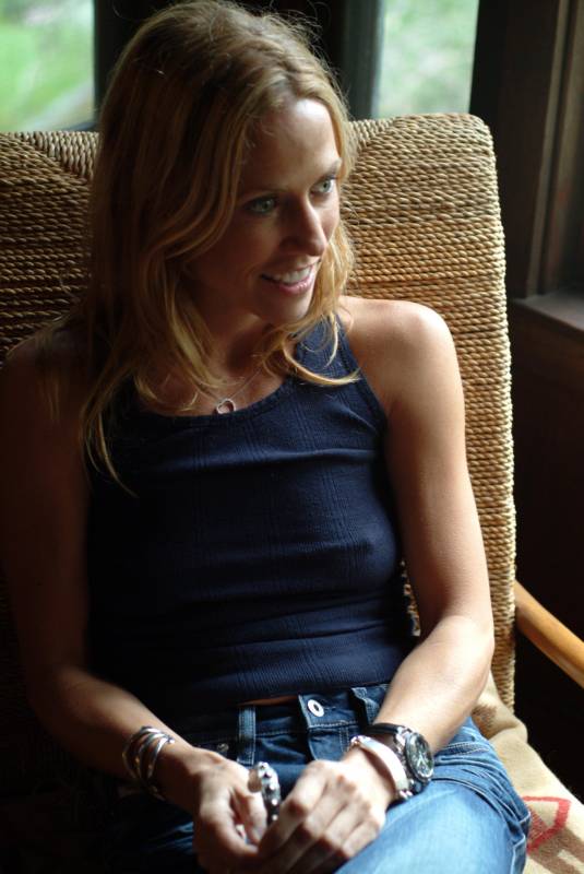 Naked Sheryl Crow Added 07192016 By Gwen Ariano 