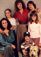 A New Kind of Family (1979-1980) Scene Nuda
