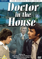 Doctor in the House 1969 - 1970 film scene di nudo